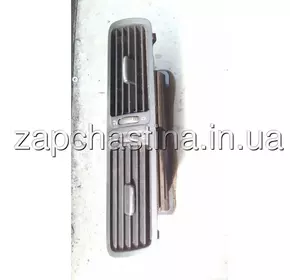 Дефлектор воздуха VW Passat B6, (2005-2010), 3c1819728f