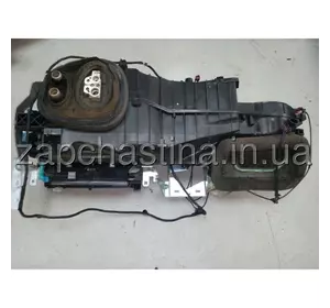 Корпус печки с радиаторами VW Caddy 3, 2K1820003AK