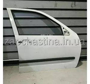 Дверь передняя (R) VW Caddy 2, белая