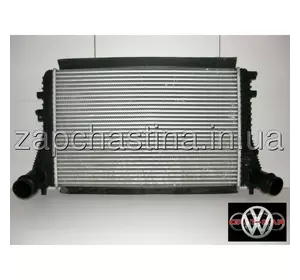 Радиатор интеркуллера 3C0145805AD Volkswagen Passat B7